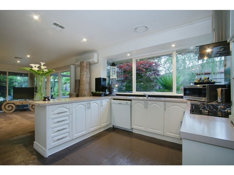 9 Baunton Court, Kilsyth South VIC 3137