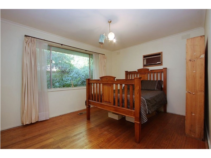 12 Royal Street, Upper Ferntree Gully VIC 3156