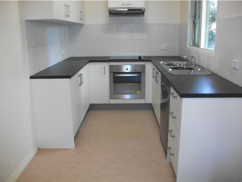 2/27 Alma Street, Ferntree Gully VIC 3156