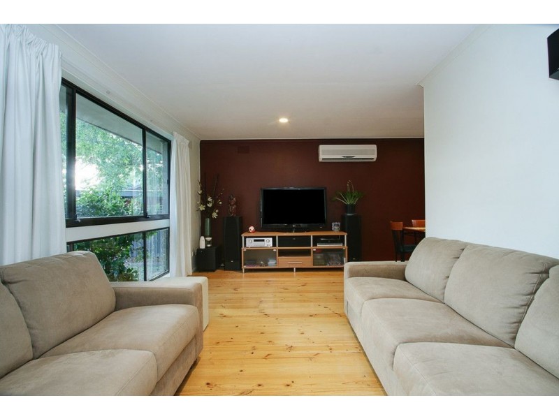 10 Westwood Drive, Bayswater North VIC 3153