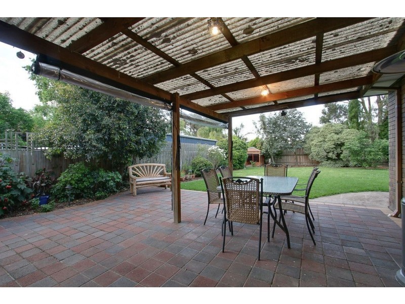 10 Westwood Drive, Bayswater North VIC 3153