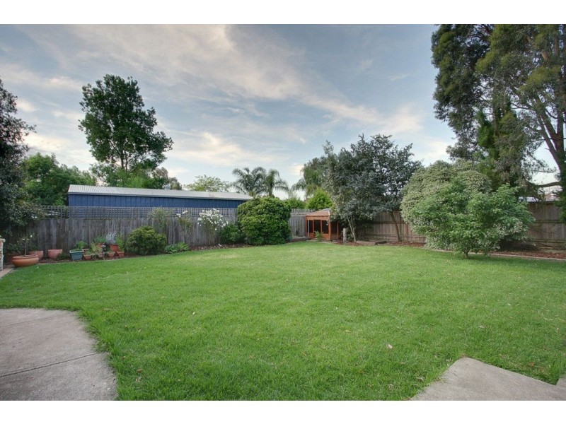 10 Westwood Drive, Bayswater North VIC 3153