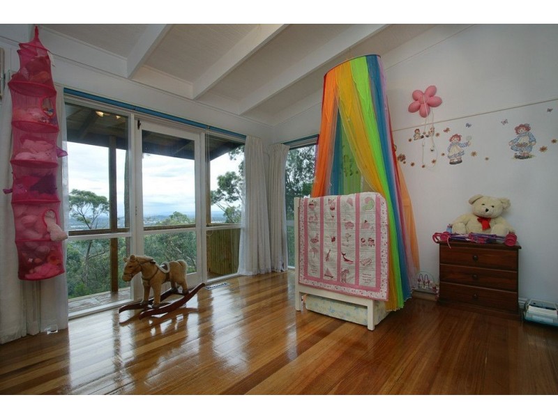 73 Bayview Crescent, The Basin VIC 3154