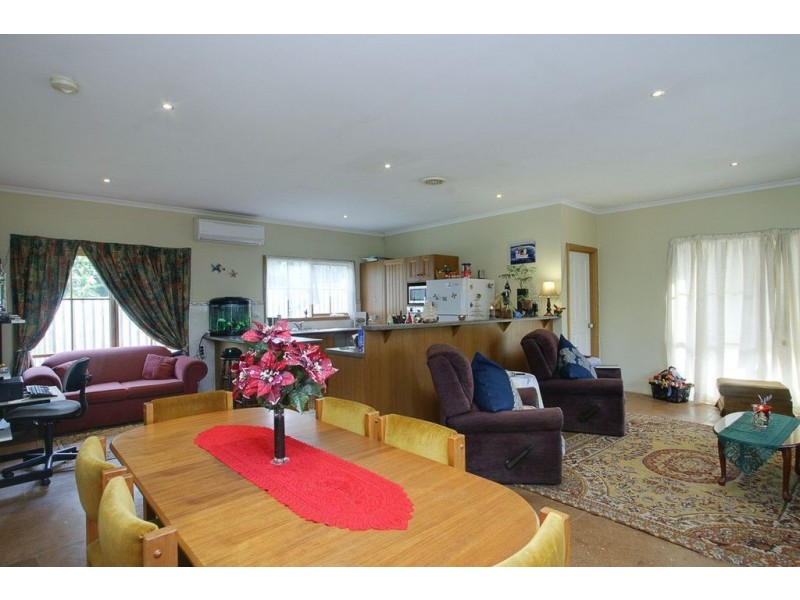 47 Nathan Street, Ferntree Gully VIC 3156