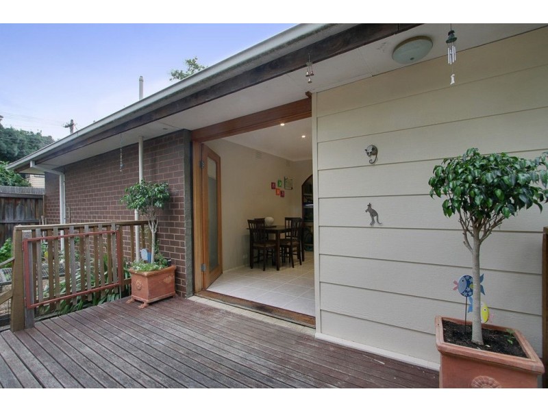 4/28 Barton Avenue, Ferntree Gully VIC 3156