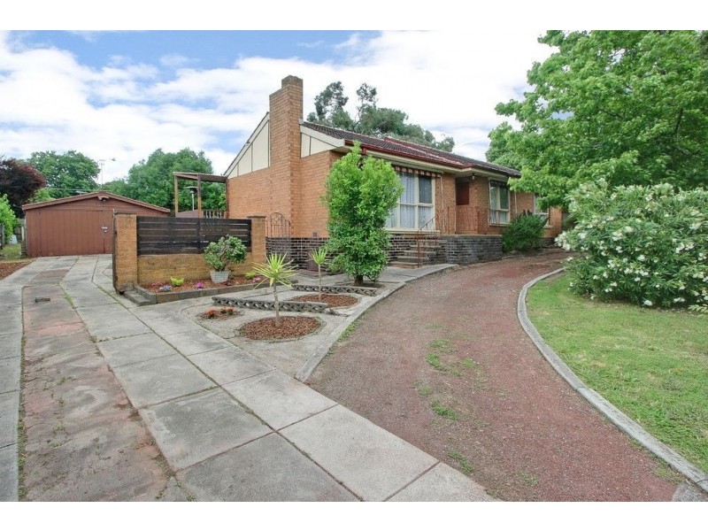 12 Florida Drive, Ferntree Gully VIC 3156