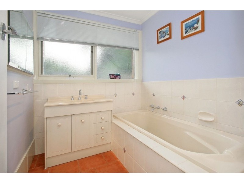 12 Florida Drive, Ferntree Gully VIC 3156