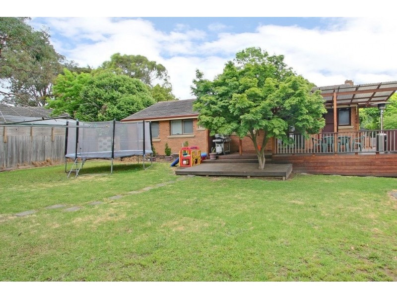 12 Florida Drive, Ferntree Gully VIC 3156