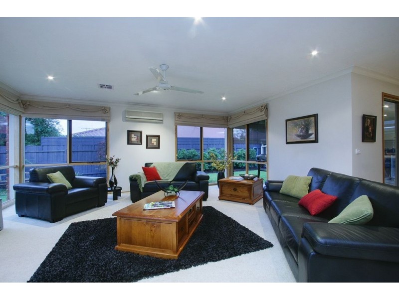 7 Clarkedale Rise, Kilsyth South VIC 3137