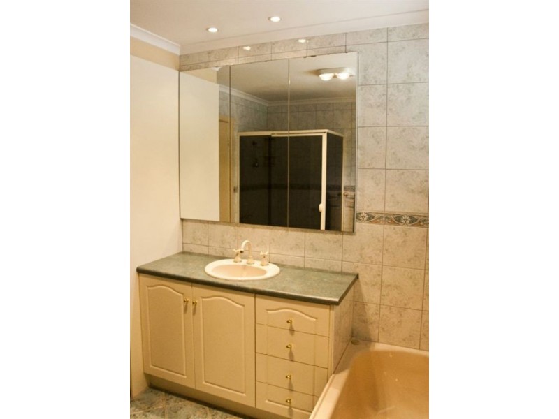 23 Highland Crescent, Mooroolbark VIC 3138