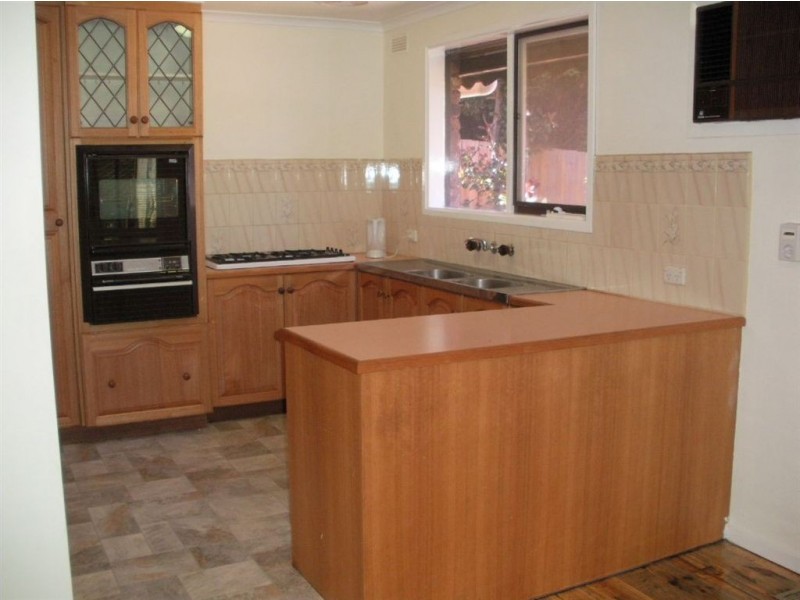 16 Garden Street, Boronia VIC 3155