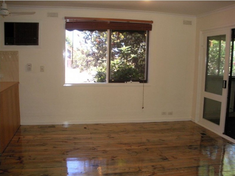 16 Garden Street, Boronia VIC 3155