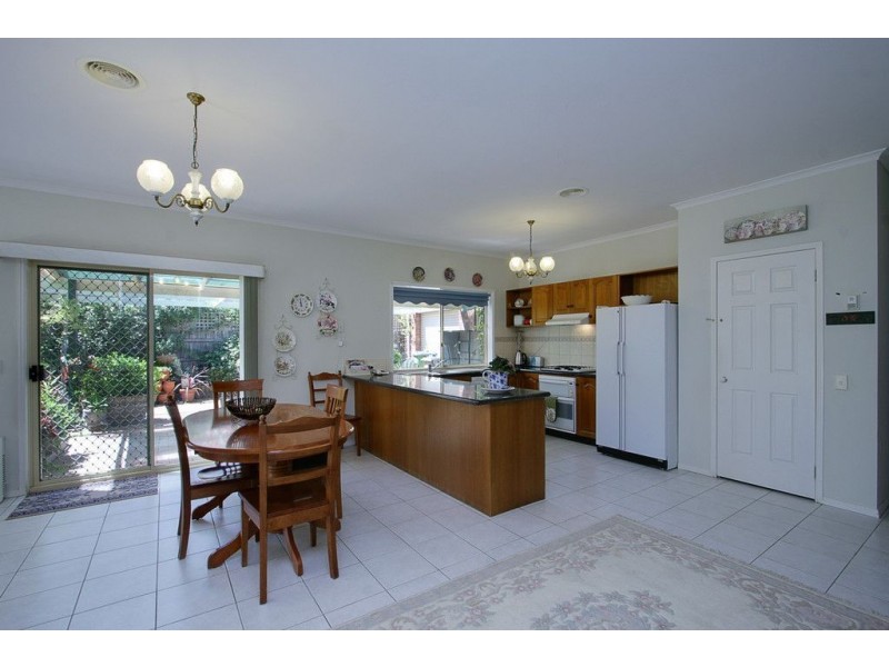 2 Illuminate Court, Kilsyth South VIC 3137