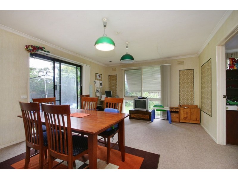 4 Tunbridge Way, Ferntree Gully VIC 3156