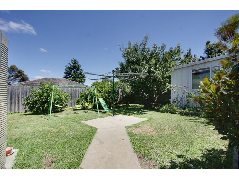 10 Cinerea Avenue, Ferntree Gully VIC 3156