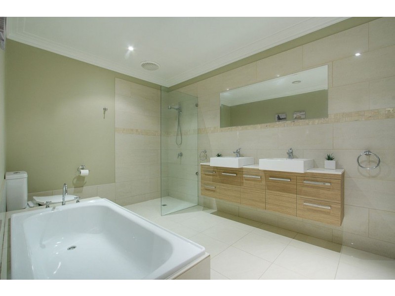 6 Hansen Road, Kilsyth VIC 3137