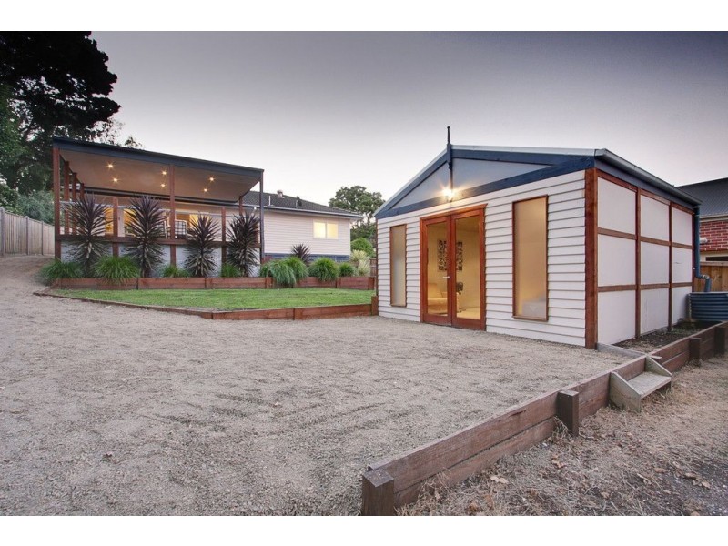 6 Hansen Road, Kilsyth VIC 3137