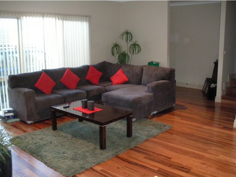 2/16 Belmont Road West, Croydon South VIC 3136