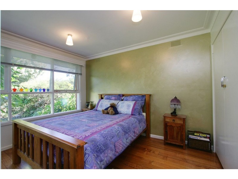 12 Sheppard Drive, Scoresby VIC 3179