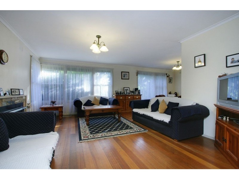 6 Vaughan Road, Ferntree Gully VIC 3156