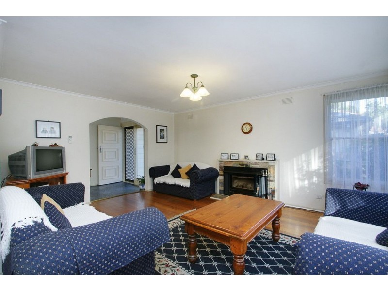 6 Vaughan Road, Ferntree Gully VIC 3156