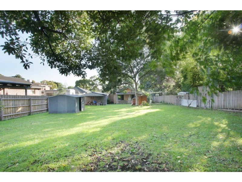 6 Vaughan Road, Ferntree Gully VIC 3156