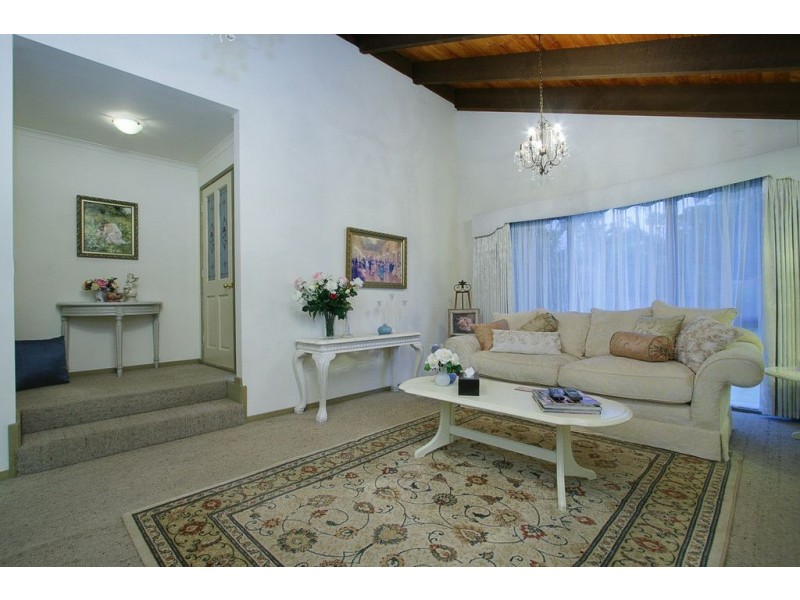 14 Debson Close, Boronia VIC 3155