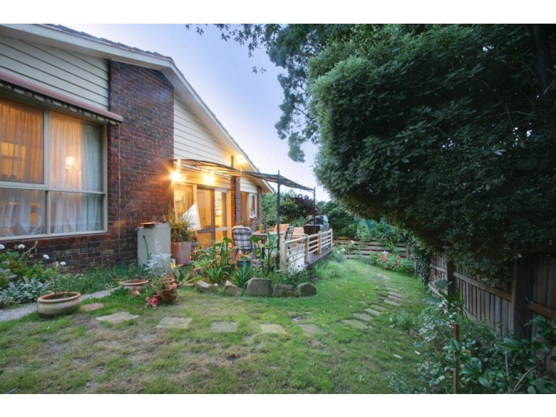 14 Debson Close, Boronia VIC 3155