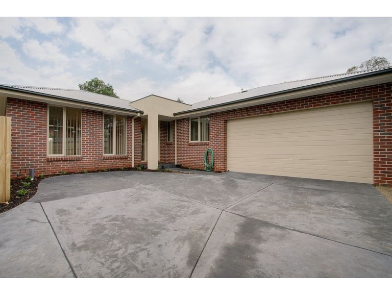 2/4 Janville Street, Boronia VIC 3155