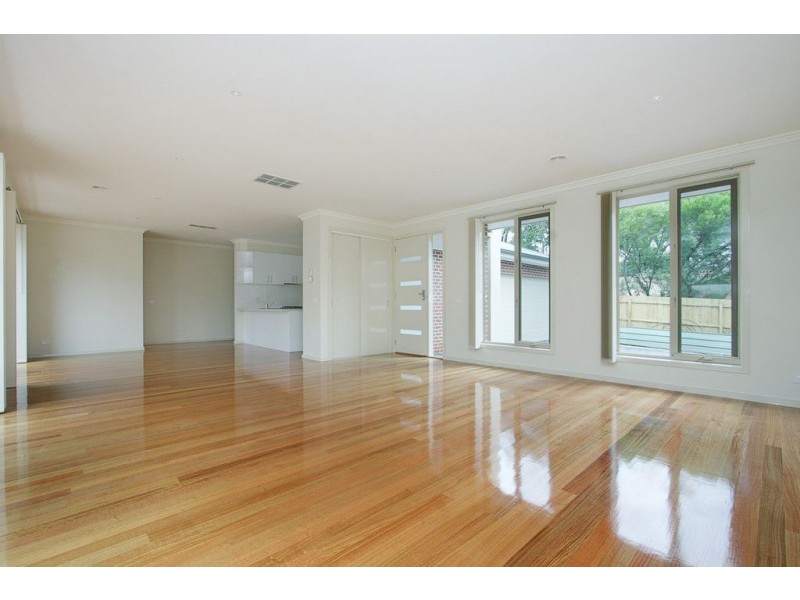 2/4 Janville Street, Boronia VIC 3155