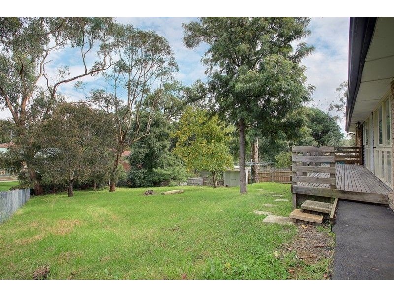 56 Leonard Street, Upwey VIC 3158