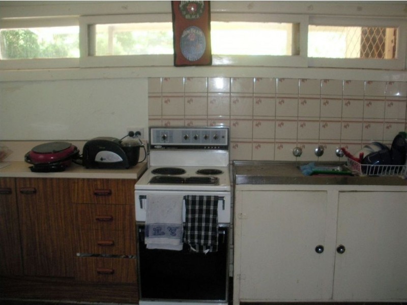 2/292 Forest Road, The Basin VIC 3154