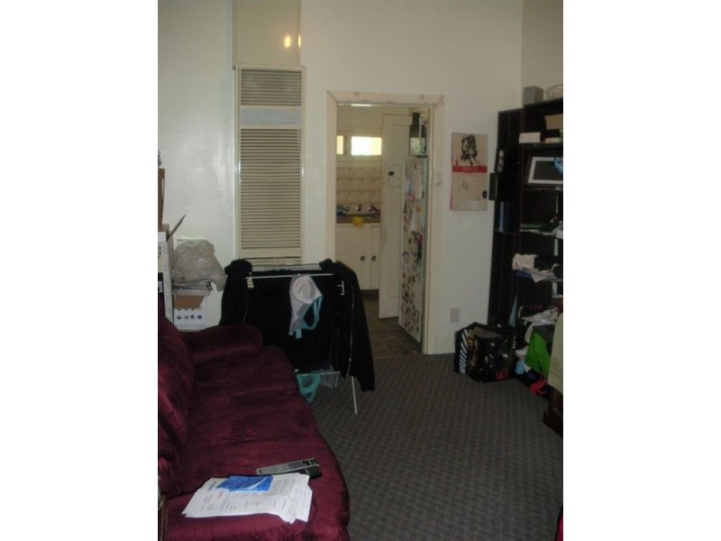 2/292 Forest Road, The Basin VIC 3154