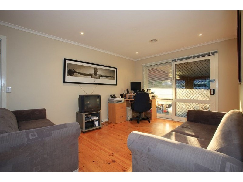 8 Wimborne Court, Bayswater North VIC 3153