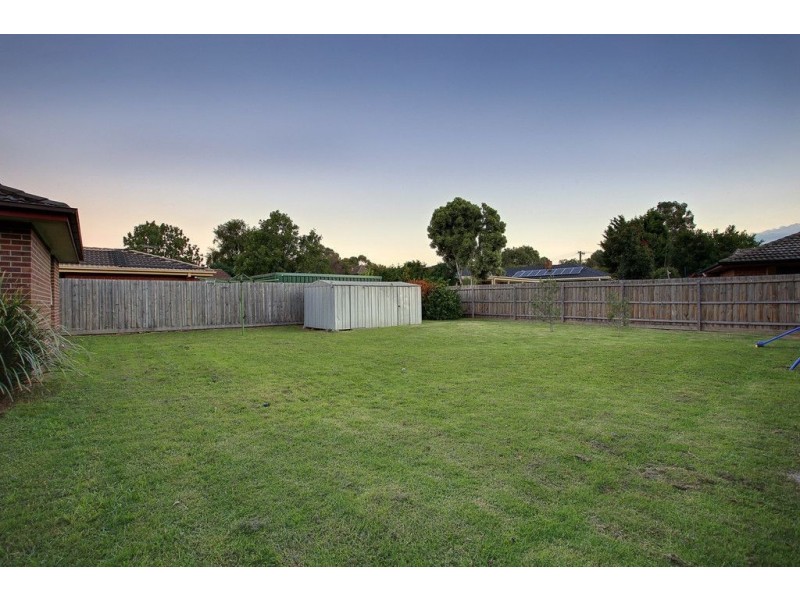 8 Wimborne Court, Bayswater North VIC 3153