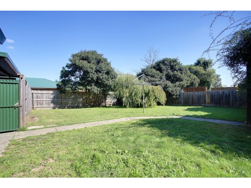 1/35 Anne Road, Knoxfield VIC 3180