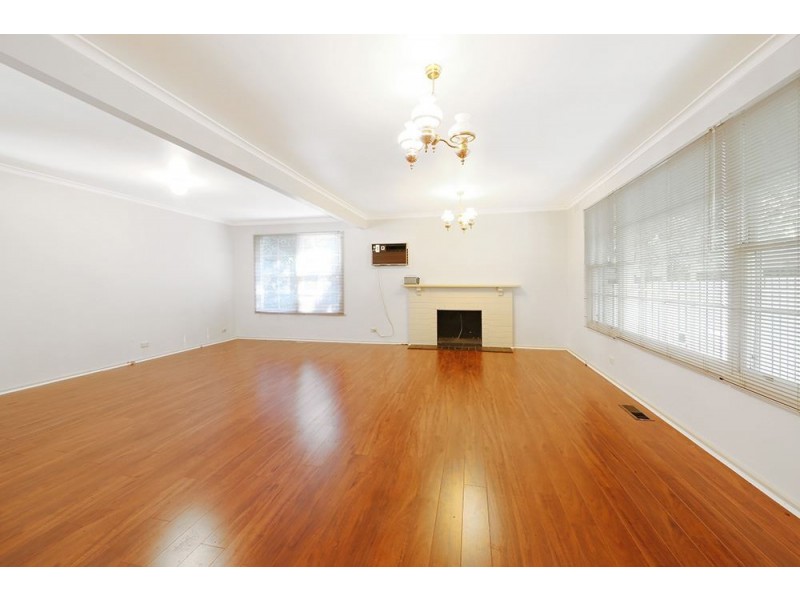 15 Bennett Street, Boronia VIC 3155