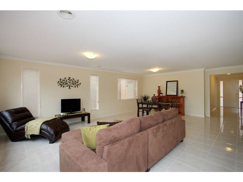 7 Riparian Way, Ferntree Gully VIC 3156