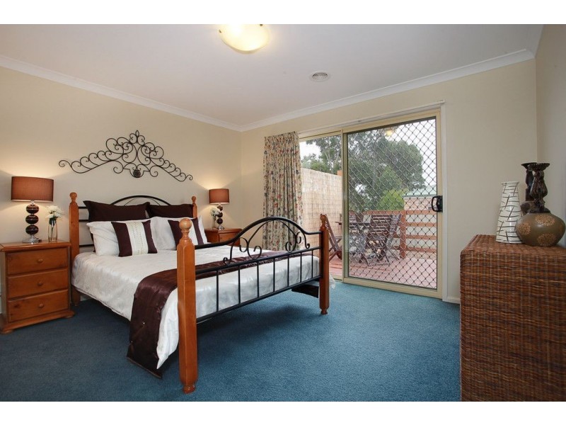7 Riparian Way, Ferntree Gully VIC 3156
