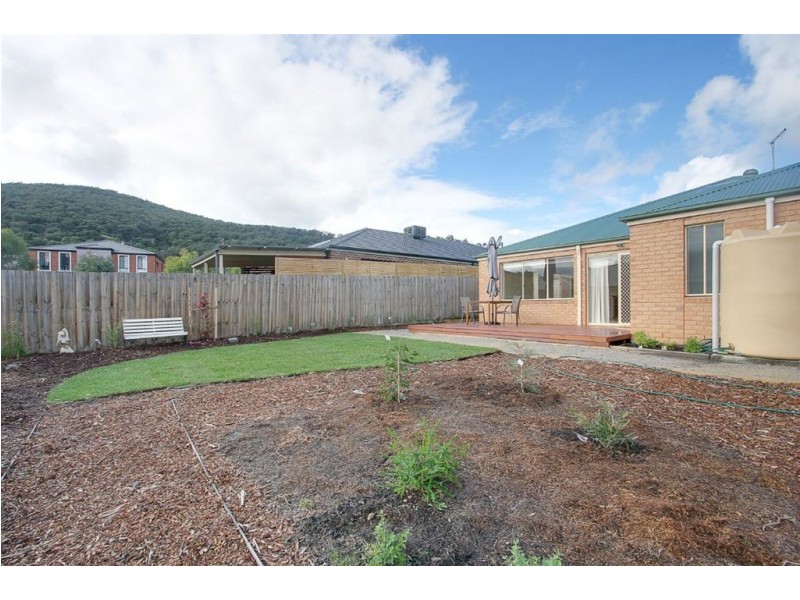 7 Riparian Way, Ferntree Gully VIC 3156