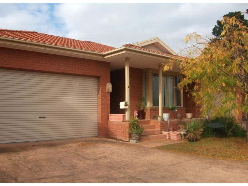 4 Southern Aurora Place, Boronia VIC 3155