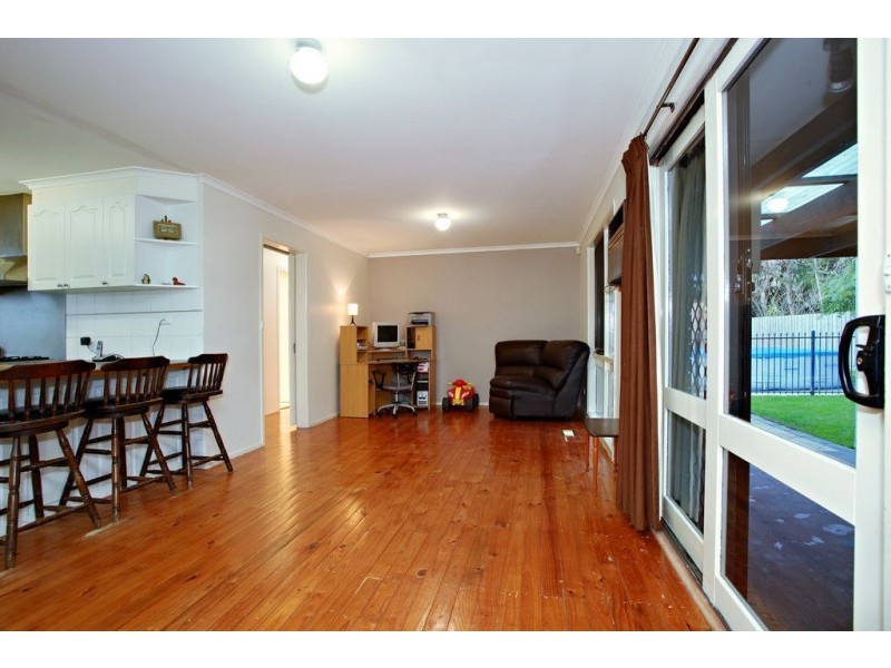 16 Parkstone Drive, Bayswater North VIC 3153