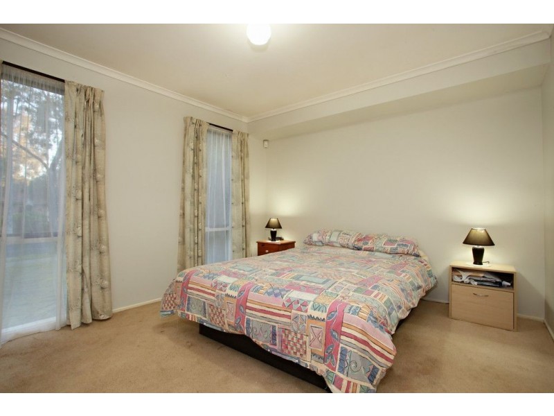 16 Parkstone Drive, Bayswater North VIC 3153