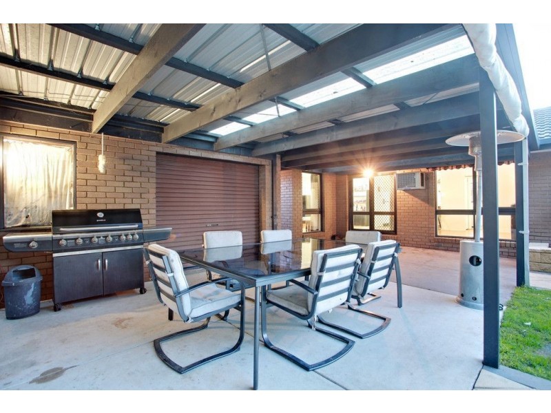 16 Parkstone Drive, Bayswater North VIC 3153