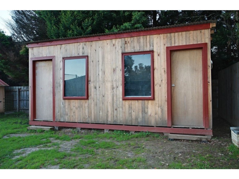 16 Parkstone Drive, Bayswater North VIC 3153