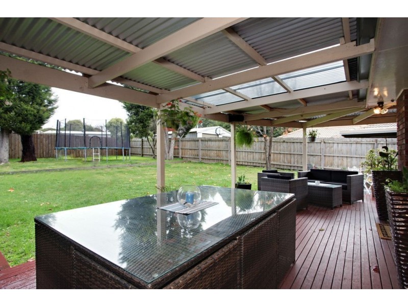 9 Kedleston Way, Rowville VIC 3178