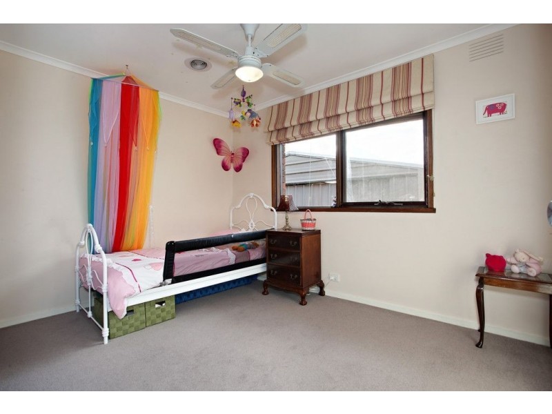 55 Bursaria Avenue, Ferntree Gully VIC 3156