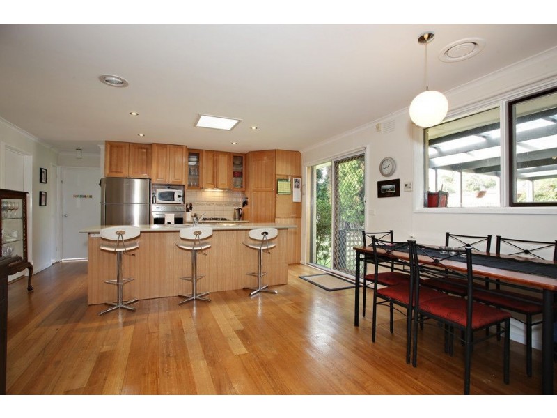 55 Bursaria Avenue, Ferntree Gully VIC 3156