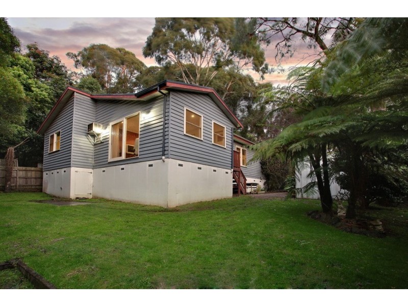 23 Bowen Avenue, The Basin VIC 3154