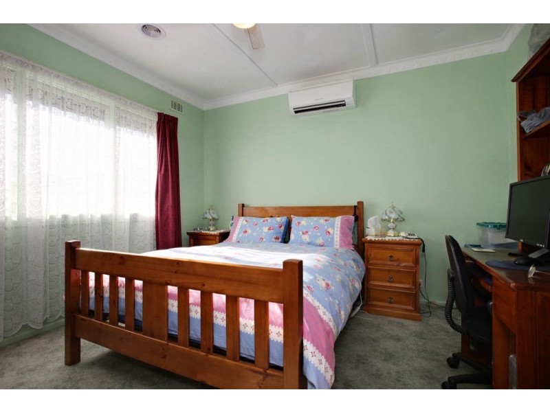 15 Woodmason Road, Boronia VIC 3155